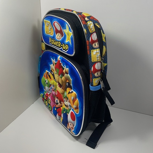 SUPER MARIO 12” 3D BACKPACK - Picture 3 of 11